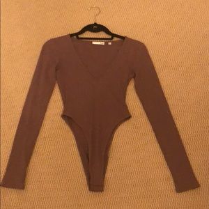 Aritzia Wilfred Free Body Suit
